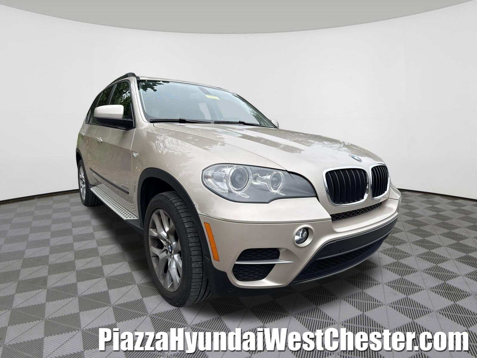 Used 2013 BMW X5 xDrive35i AWD/4WD image 1