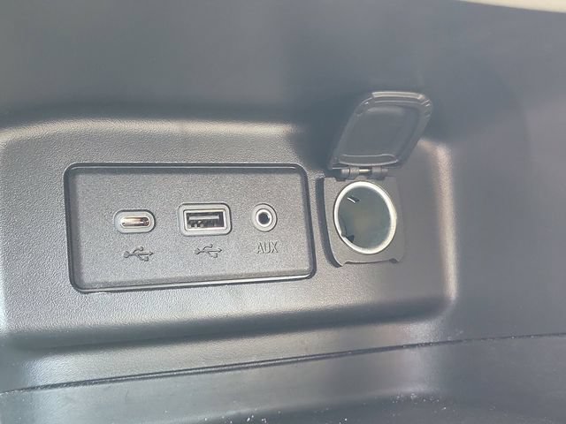 Certified 2024 Chevrolet Equinox LS w/ LS Convenience Package FWD image 31