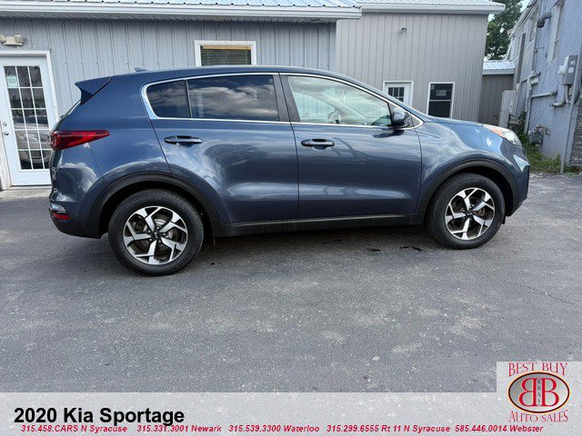 Used 2020 Kia Sportage LX AWD/4WD image 8