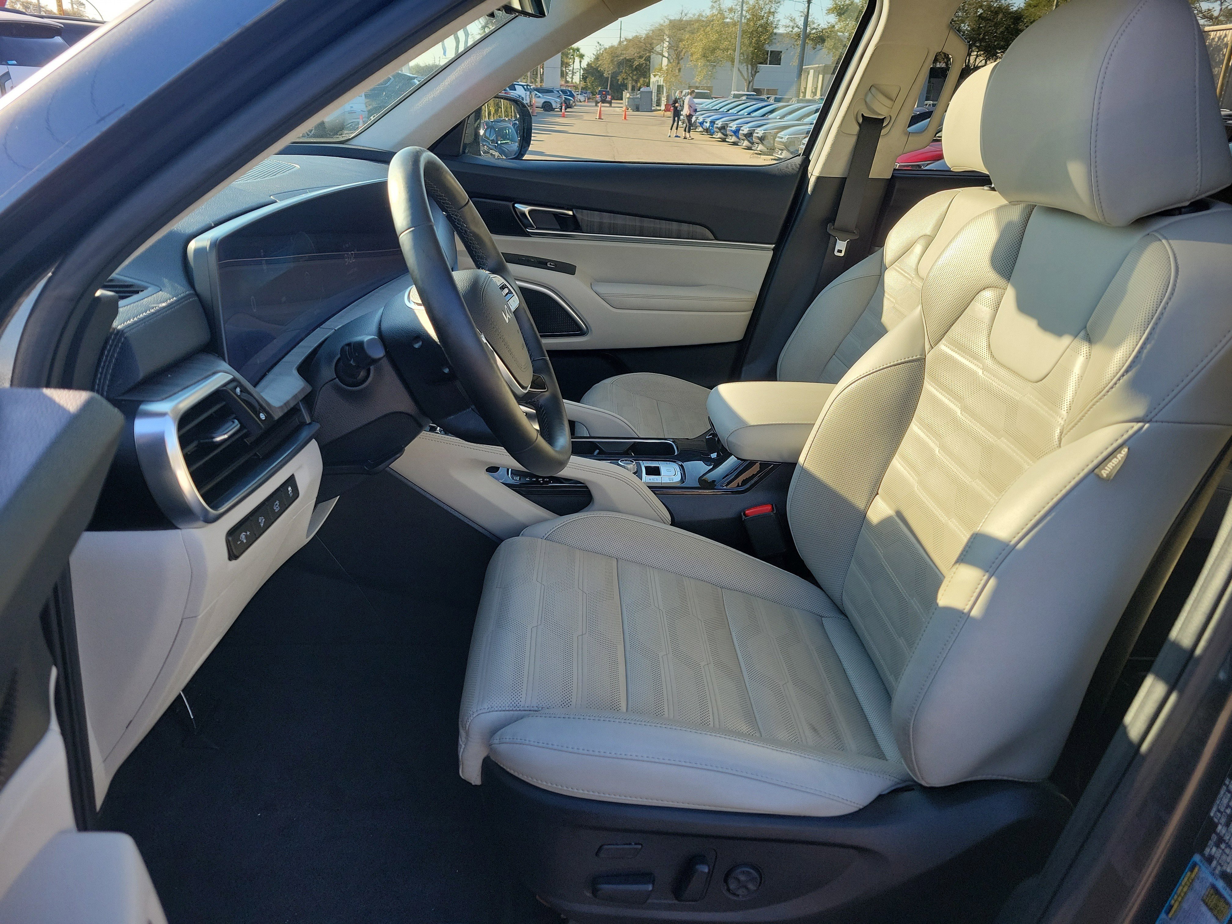 Used 2024 Kia Telluride SX Prestige image 23