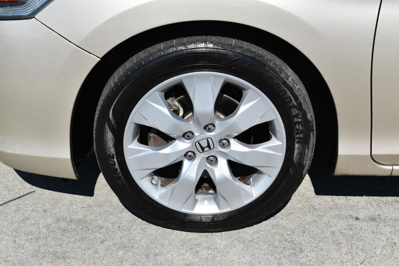 Used 2015 Honda Accord EX-L image 33