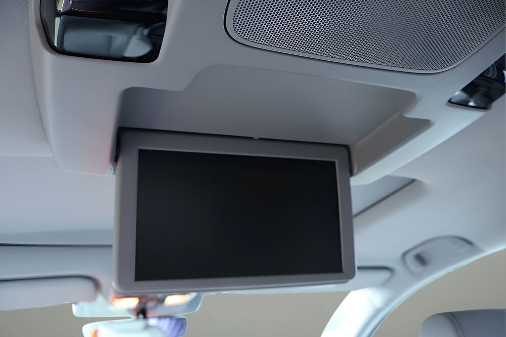 Used 2018 Honda Odyssey Touring image 17