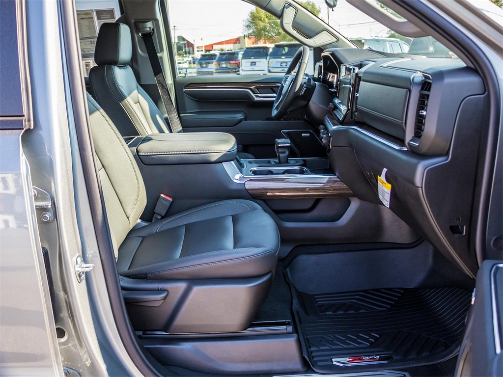 New 2026 Chevrolet Silverado 1500 RST w/ RST All Star Premium Package image 14