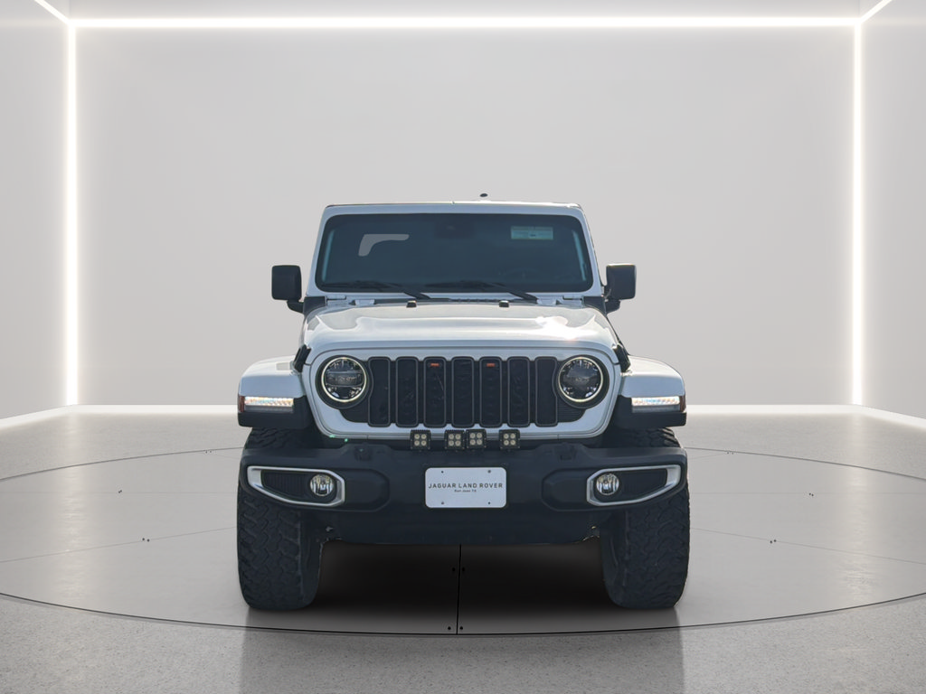 Used 2024 Jeep Gladiator Sport AWD/4WD image 11