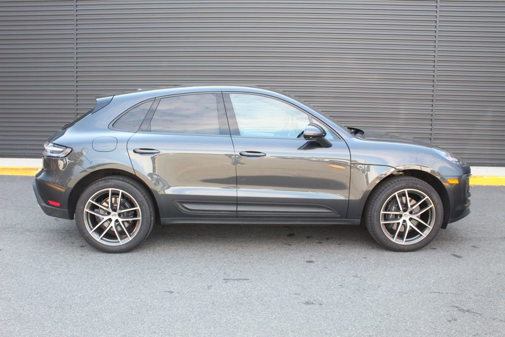 Certified 2026 Porsche Macan image 9
