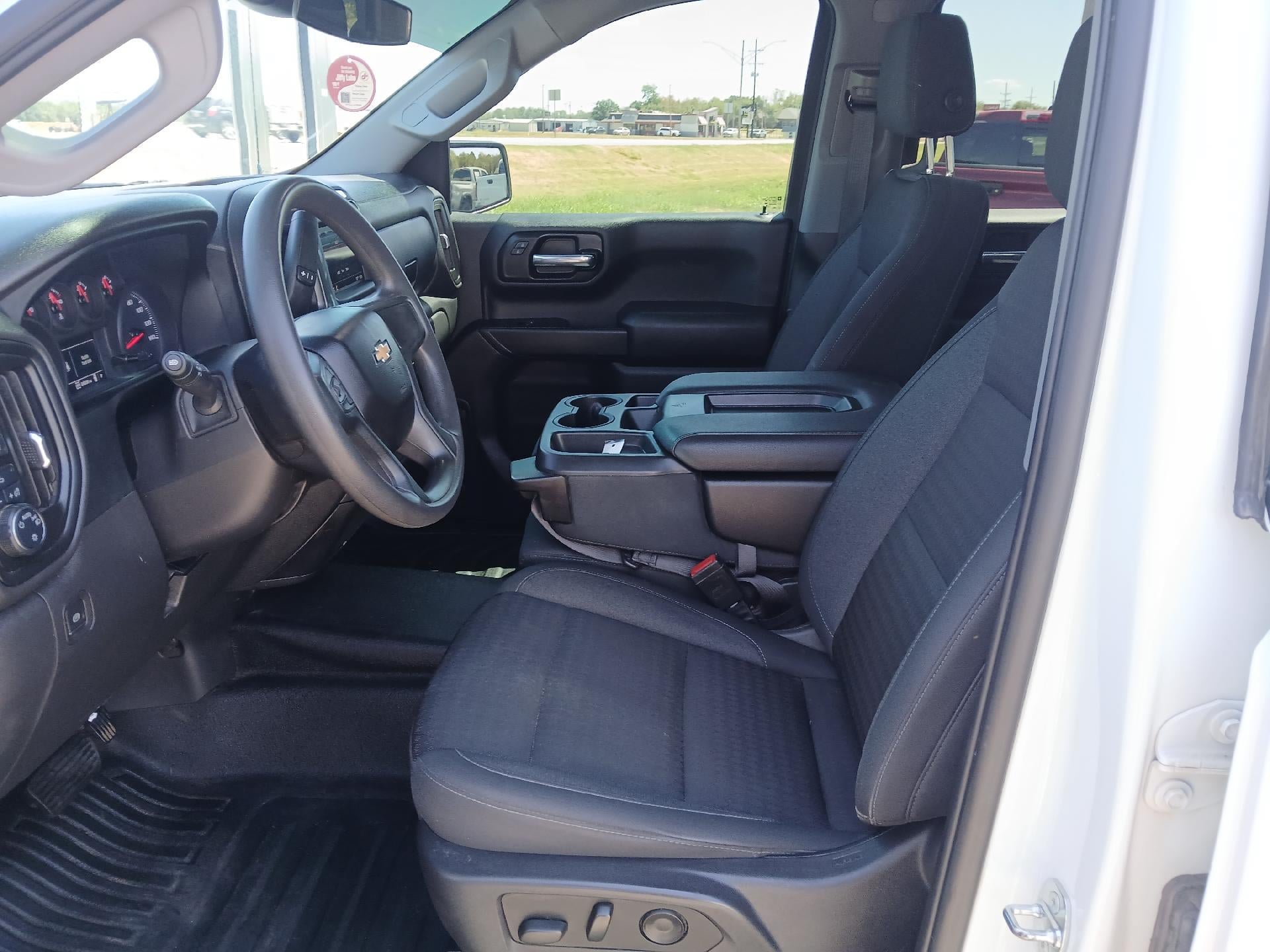 Used 2023 Chevrolet Silverado 1500 W/T w/ Trailering Package AWD/4WD image 13