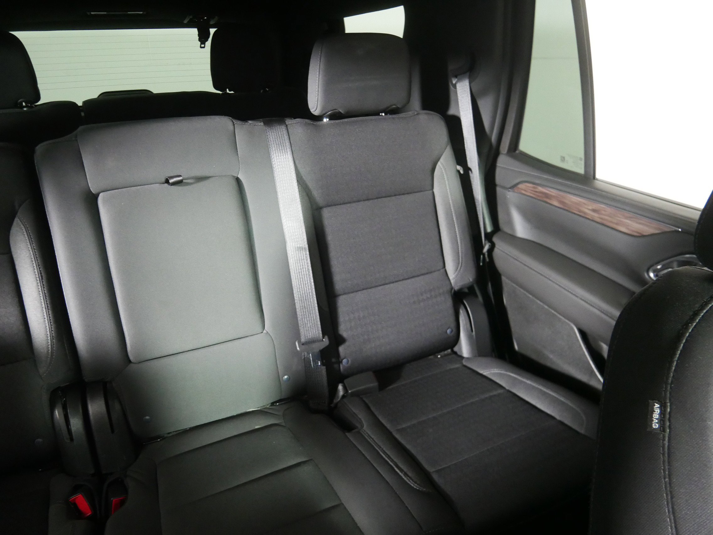 Used 2023 Chevrolet Tahoe LS image 14