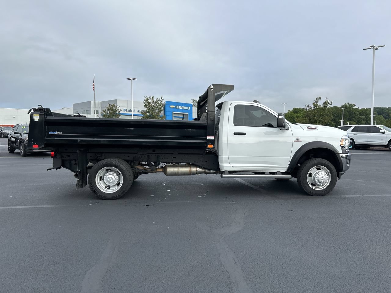 Used 2024 RAM 5500 Tradesman AWD/4WD image 8