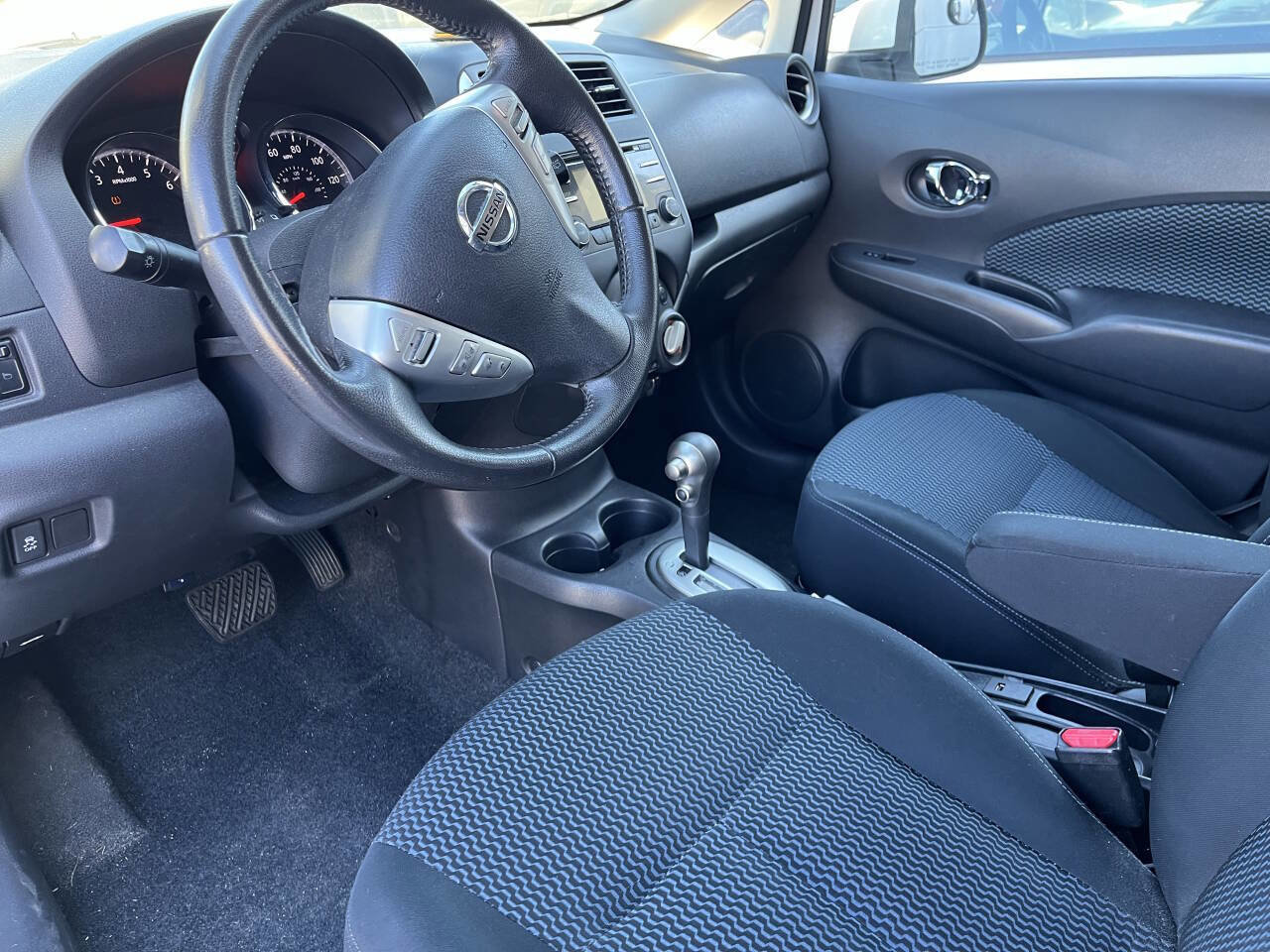Used 2014 Nissan Versa Note SV w/ SL Package FWD image 13