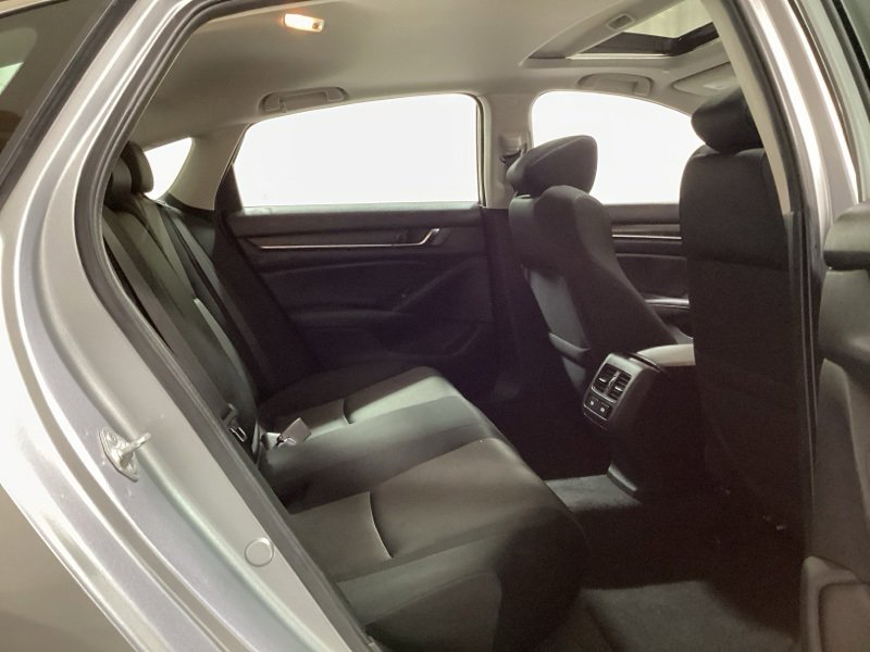 Used 2021 Honda Accord EX image 10