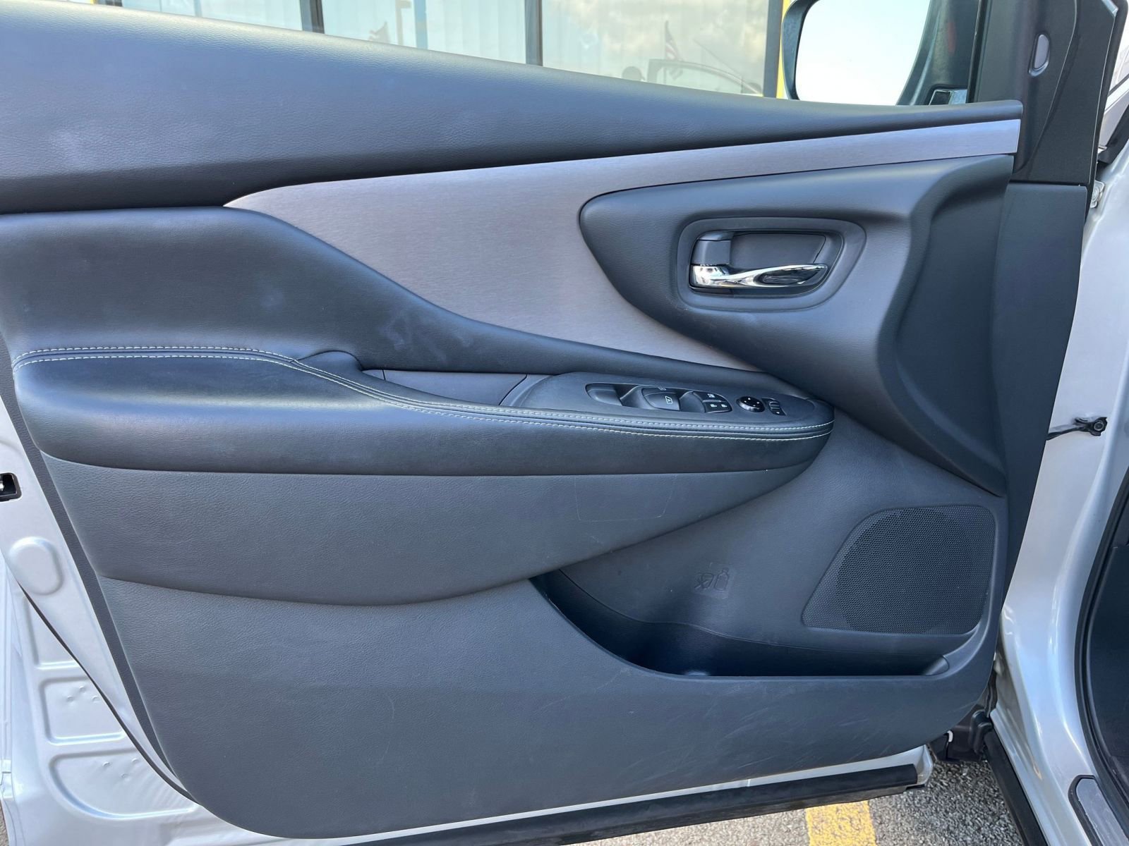 Used 2023 Nissan Murano S image 20