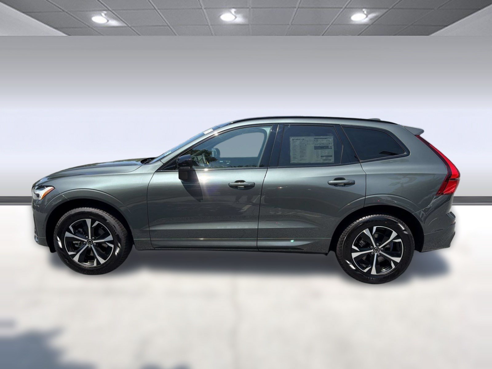 New 2026 Volvo XC60 B5 Core w/ Climate Package PRO AWD/4WD image 2