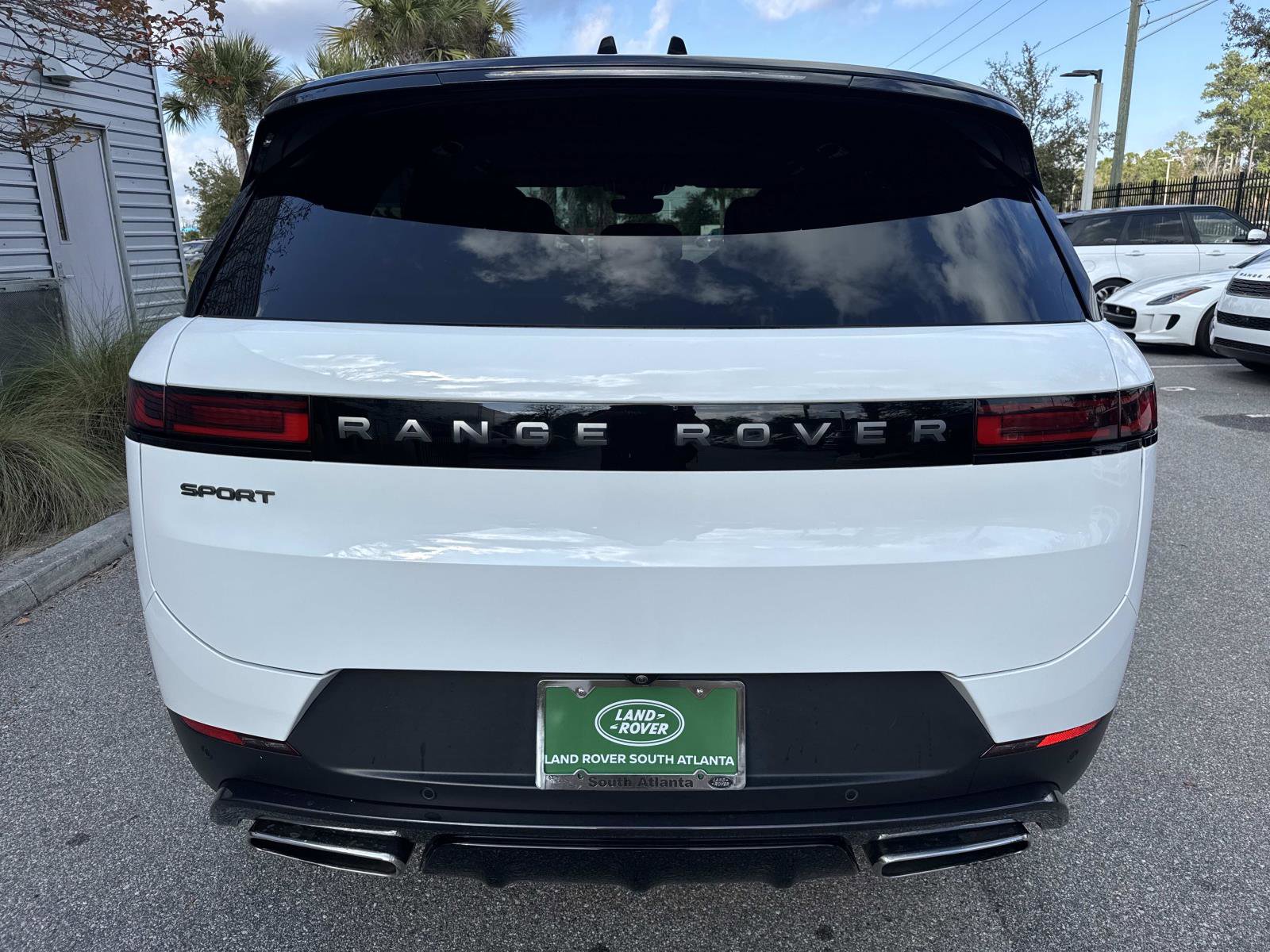Certified 2024 Land Rover Range Rover Sport SE image 7