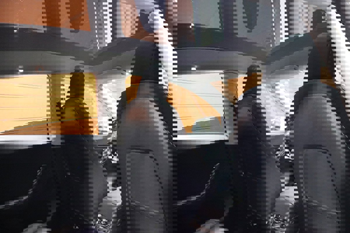 Used 2021 Tesla Model Y Long Range image 52