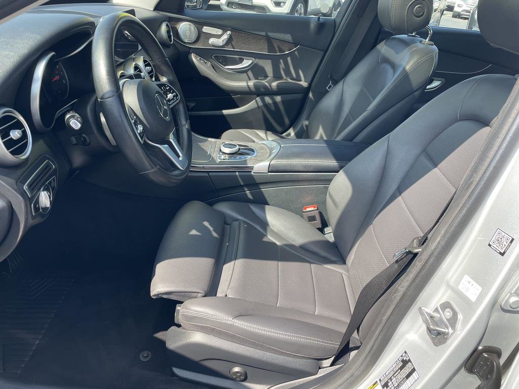 Used 2020 Mercedes-Benz C 300 Sedan w/ Premium Package image 5