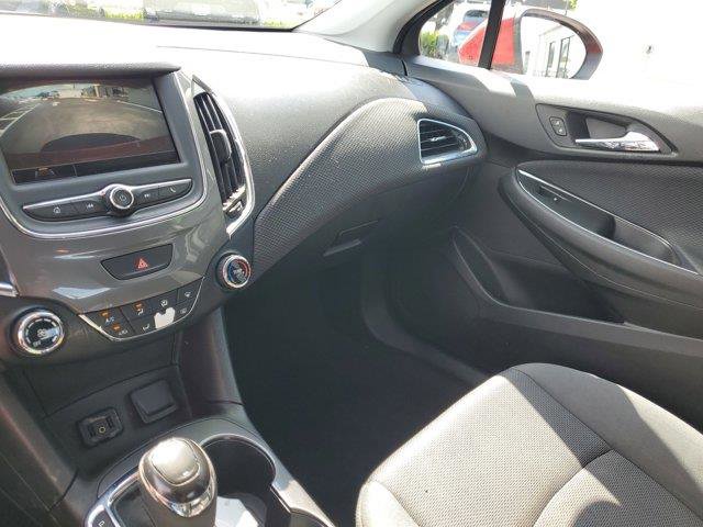 Used 2019 Chevrolet Cruze LS w/ LS Convenience Package FWD image 28