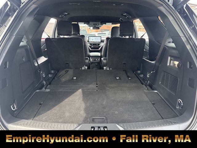 Used 2025 Ford Explorer ST-Line image 7