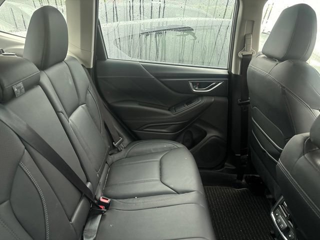 Used 2023 Subaru Forester Touring AWD/4WD image 9