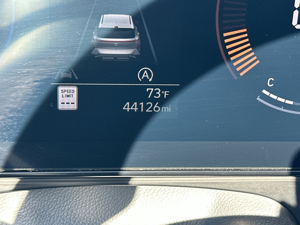 Certified 2024 Hyundai Kona SE image 16