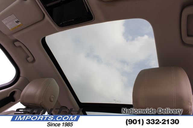 Used 2019 Land Rover Range Rover Velar S image 20