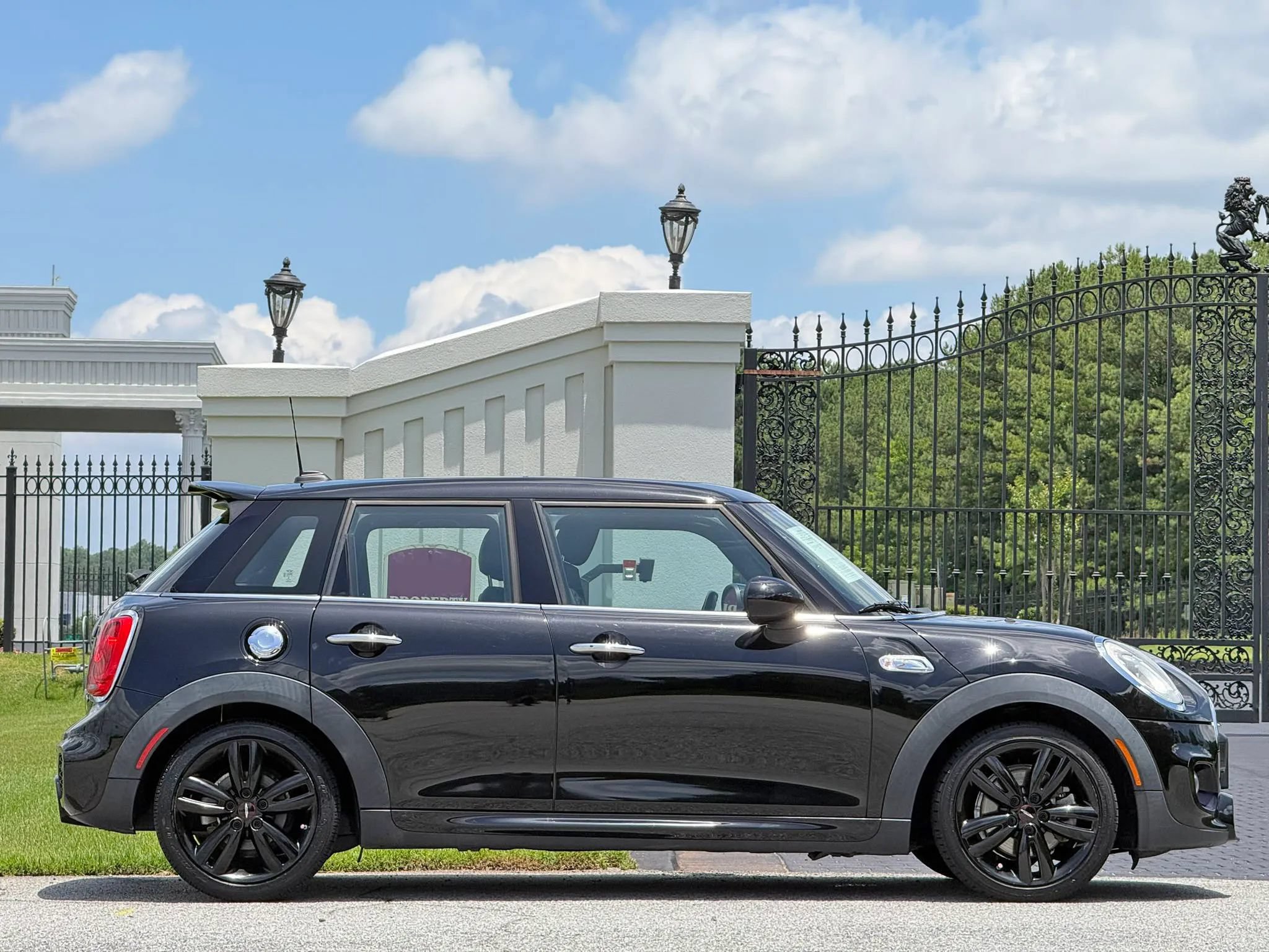 Used 2016 MINI Cooper S FWD image 6