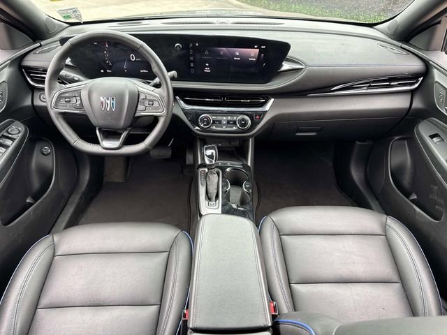 Used 2025 Buick Envista Sport Touring w/ Convenience I Package FWD image 17