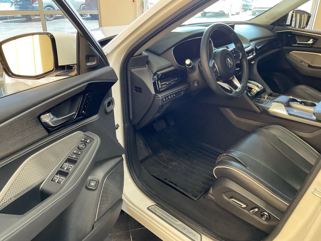 Certified 2023 Acura MDX SH-AWD w/ Advance Package image 10