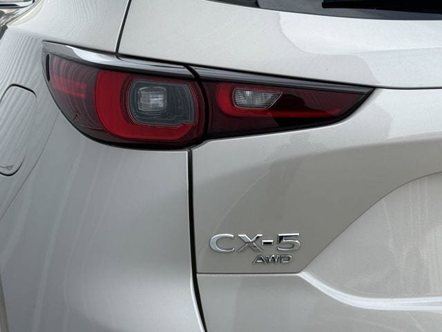 Used 2024 MAZDA CX-5 AWD 2.5 S w/ Select Package image 6