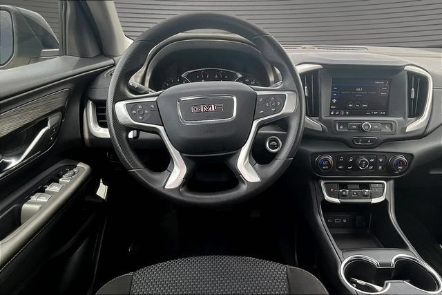 Used 2023 GMC Terrain SLE w/ Driver Convenience Package FWD image 8
