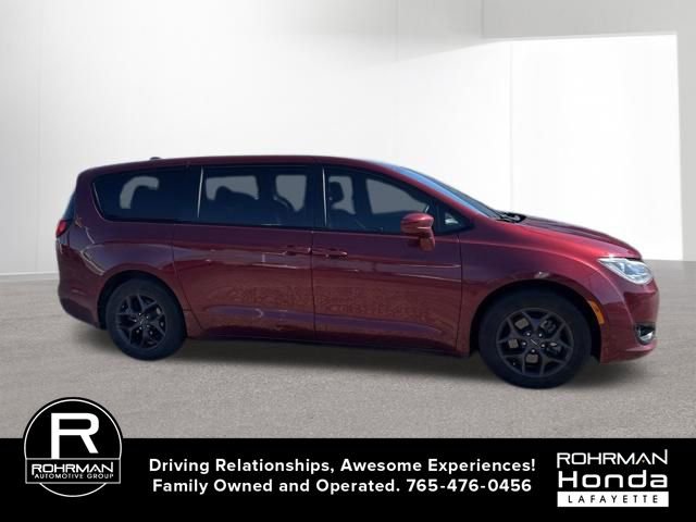 Used 2018 Chrysler Pacifica Touring Plus w/ S Appearance Package image 5