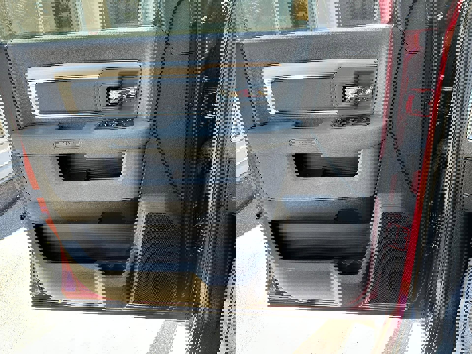 Used 2019 RAM 1500 Big Horn image 16