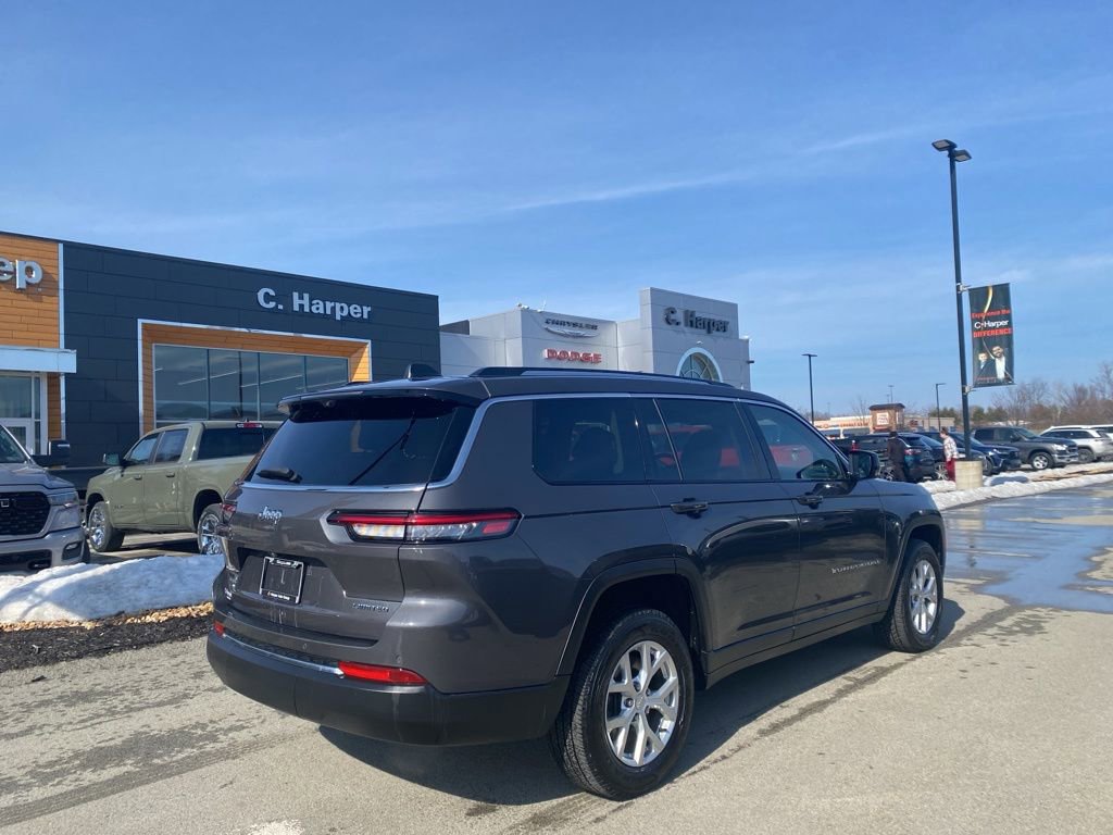 Certified 2023 Jeep Grand Cherokee L Limited w/ Luxury Tech Group II image 2