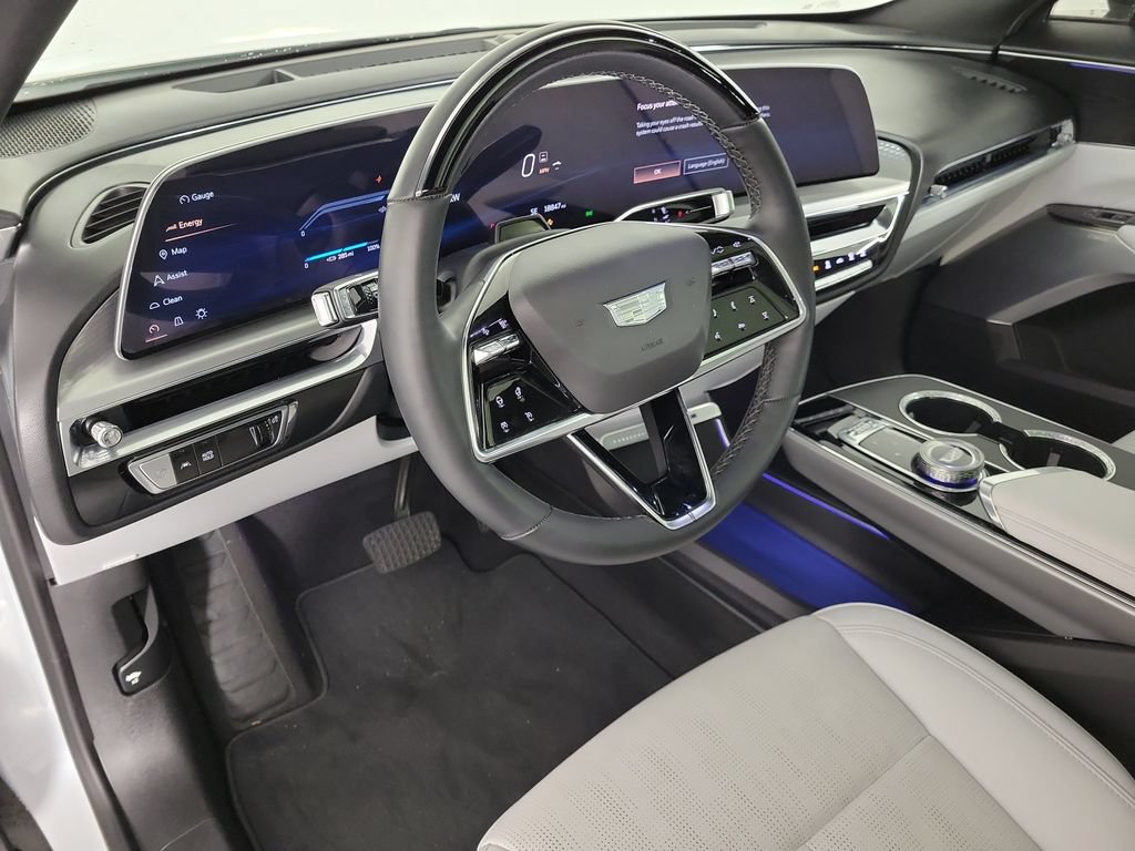 Used 2024 Cadillac Lyriq Sport AWD/4WD image 20