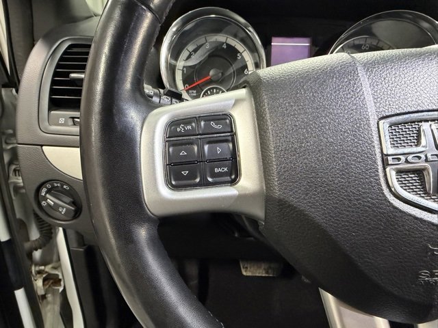 Used 2019 Dodge Grand Caravan GT image 18