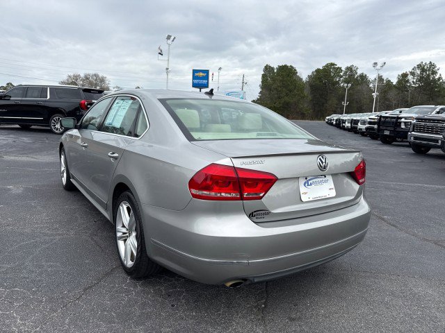 Used 2013 Volkswagen Passat TDI SEL Premium image 5