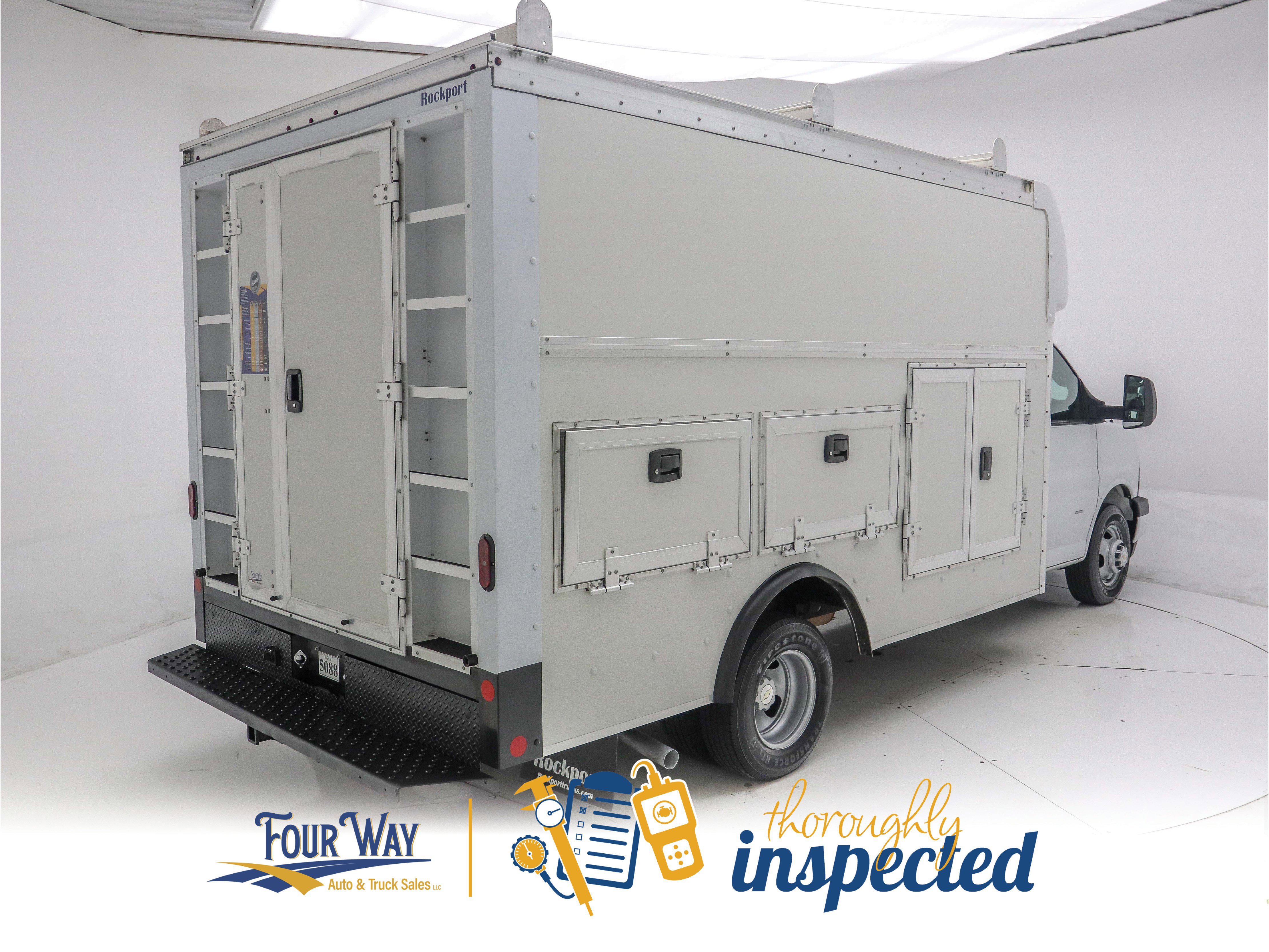 Used 2020 Chevrolet Express 3500 w/ Power Convenience Package image 3