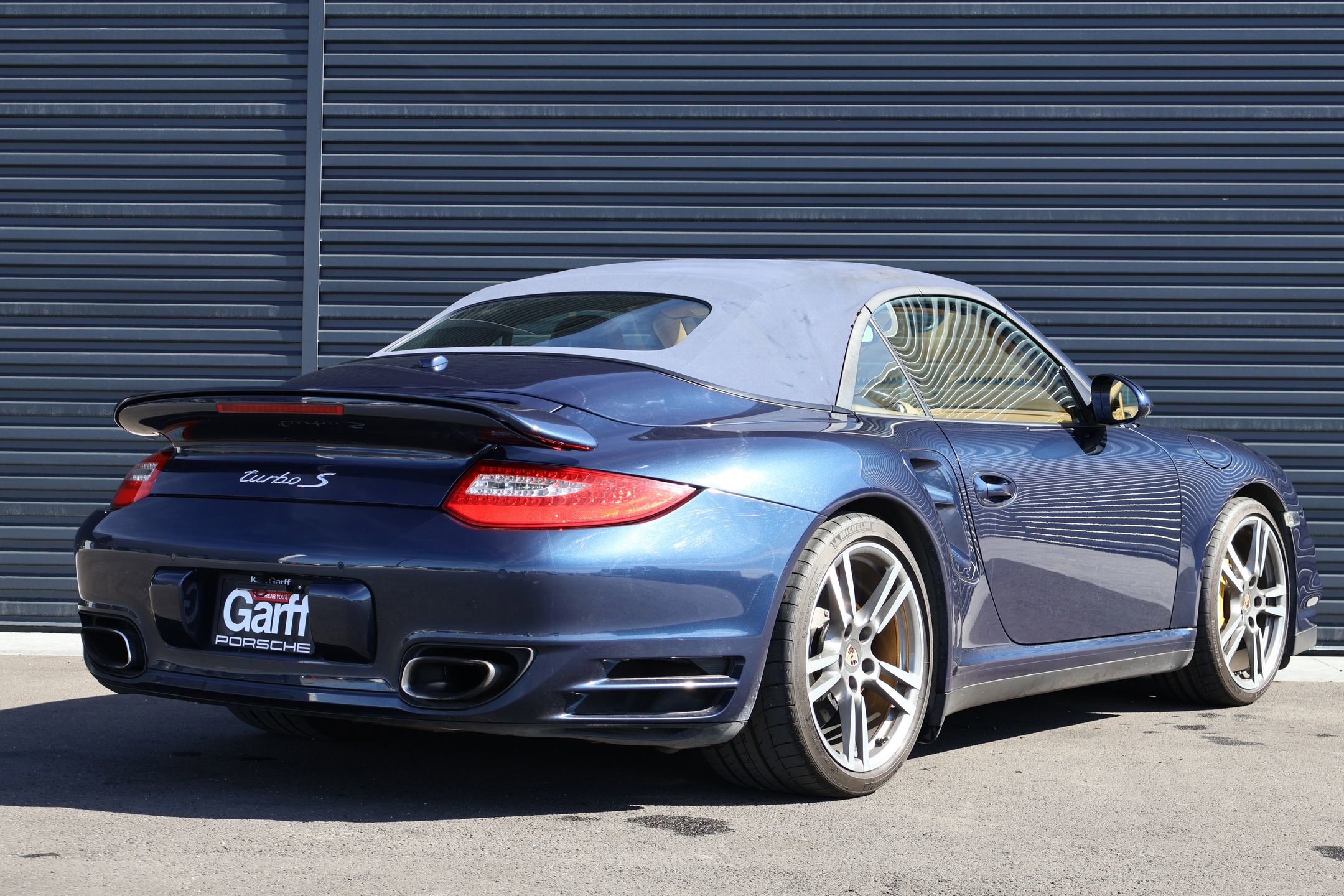 Used 2011 Porsche 911 Turbo S image 9