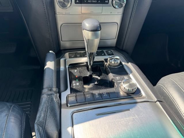 Used 2016 Toyota Land Cruiser AWD/4WD image 19