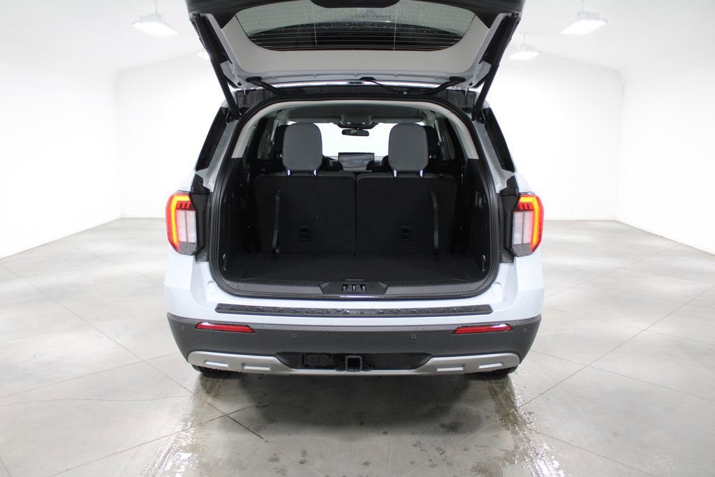 New 2026 Ford Explorer Active w/ Active Comfort Package image 15