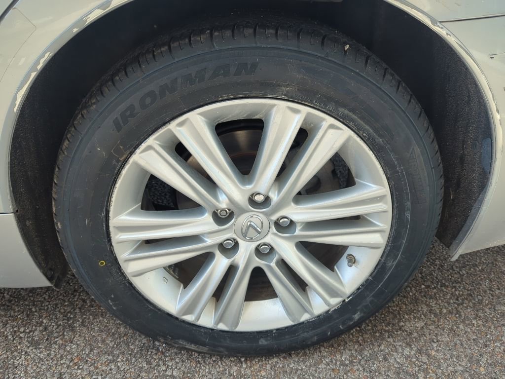 Used 2013 Lexus ES 350 w/ Premium Pkg image 8