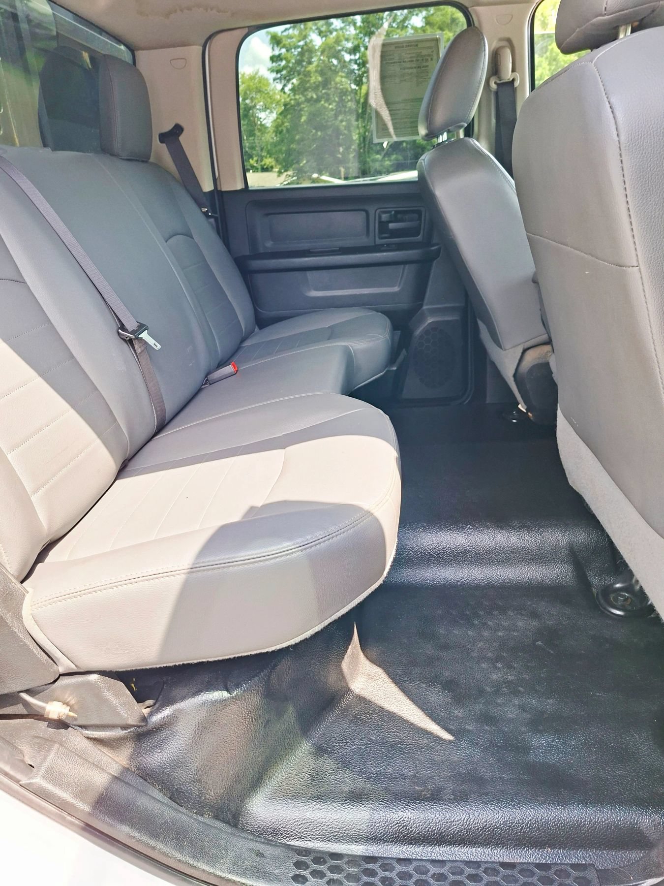 Used 2018 RAM 5500 Tradesman AWD/4WD image 20