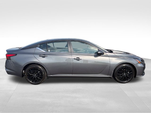 New 2026 Nissan Altima 2.5 SV w/ SV Special Edition Package FWD image 6
