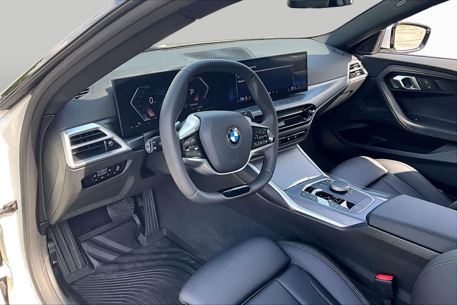 Used 2026 BMW 230i Coupe w/ Convenience Package RWD image 16