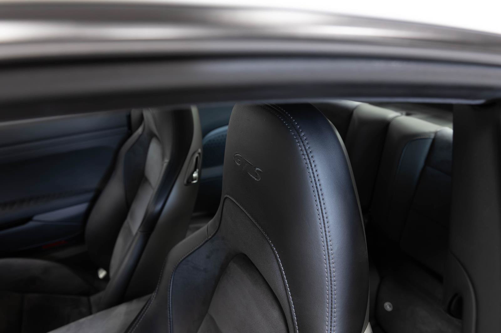 Used 2019 Porsche 911 Carrera GTS RWD image 90