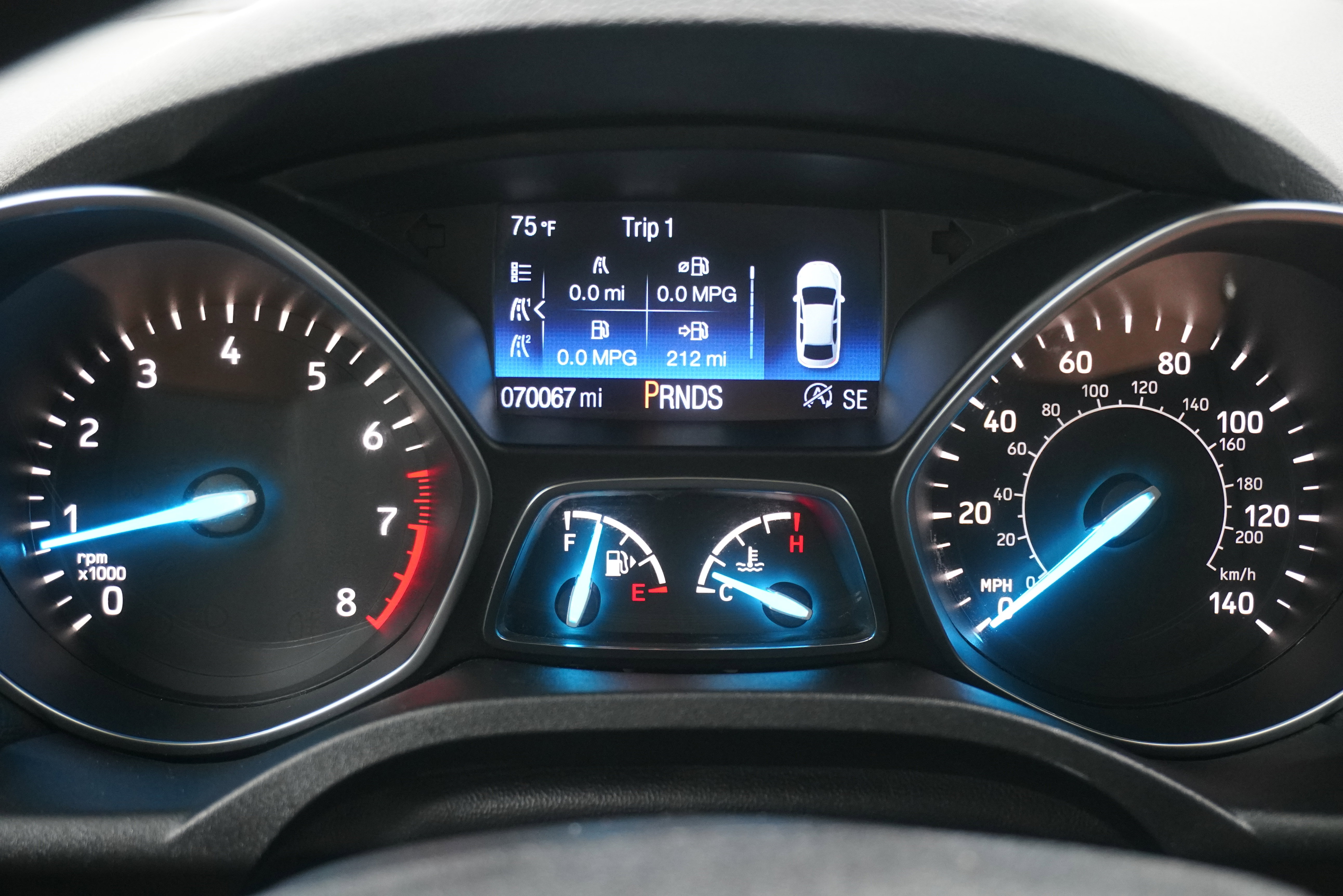Used 2017 Ford Escape SE FWD image 17