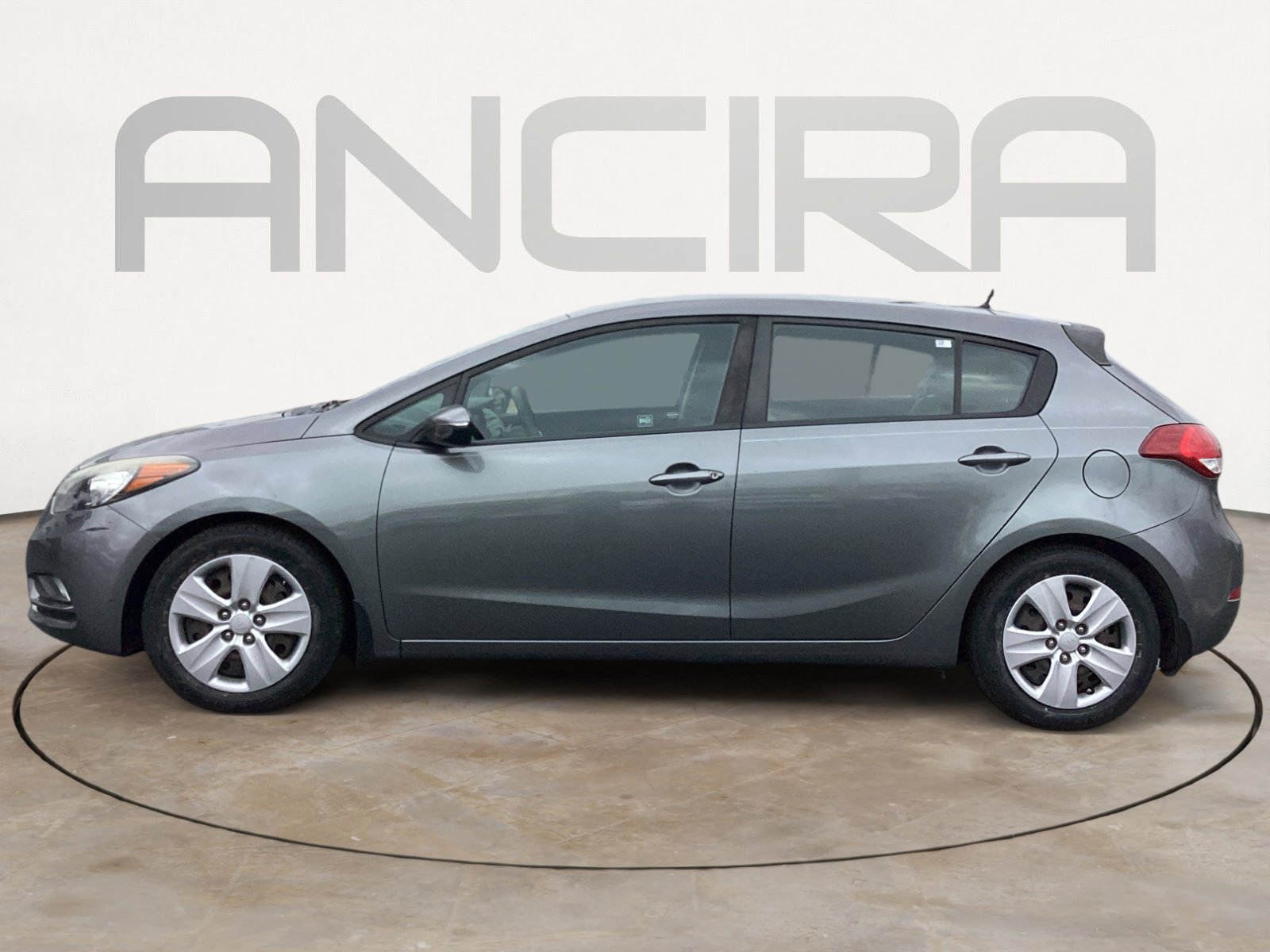 Used 2016 Kia Forte LX image 11
