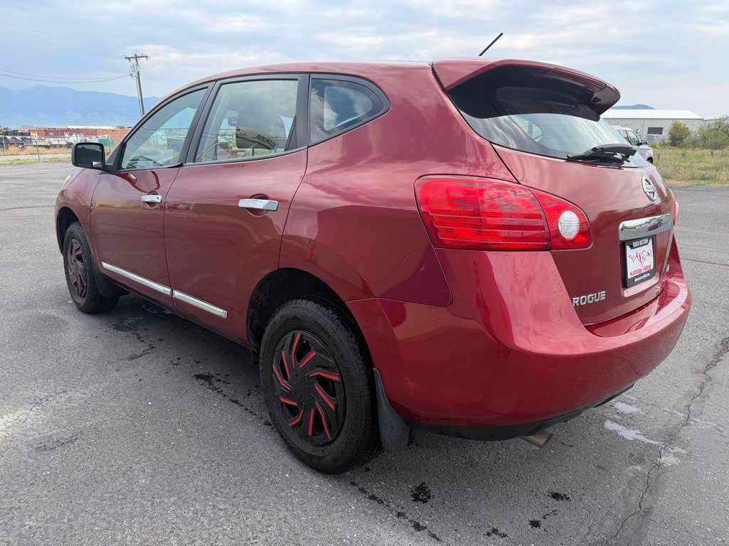 Used 2013 Nissan Rogue S AWD/4WD image 3