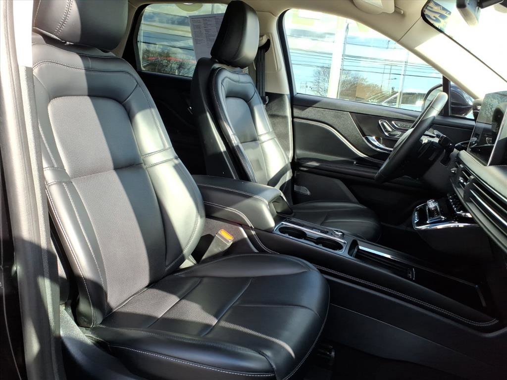 Certified 2023 Lincoln Corsair AWD w/ Equipment Group 101A image 41