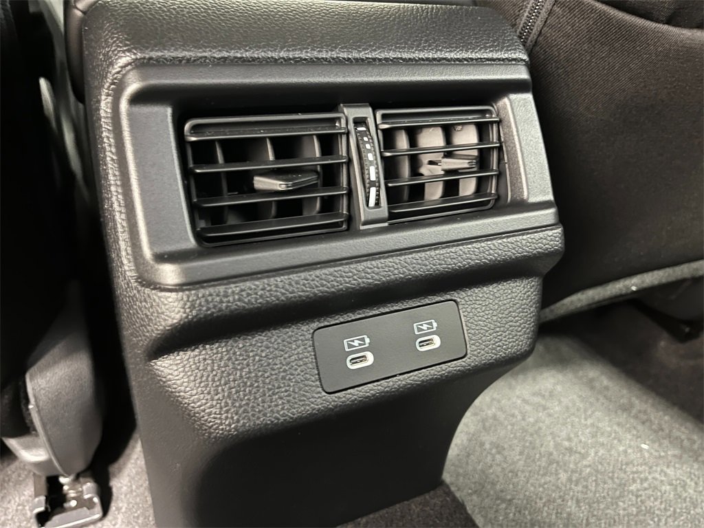 New 2025 Honda Accord SE image 18