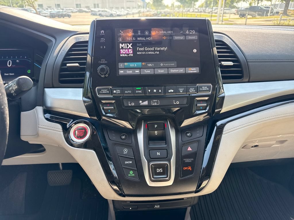 Certified 2021 Honda Odyssey Touring image 19